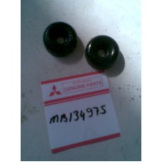 MB134975 MITSUBISHI L100 ARKA FREN LASTİK